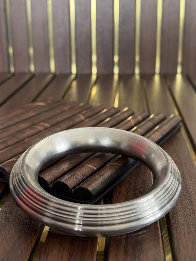 Thick Thread 02.webp