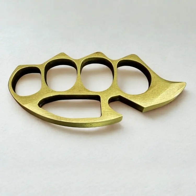 Brass Knuckle 02.webp